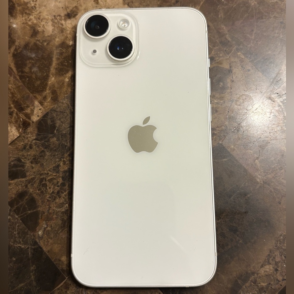 Apple iPhone 14 UNLOCKED - 128GB - White